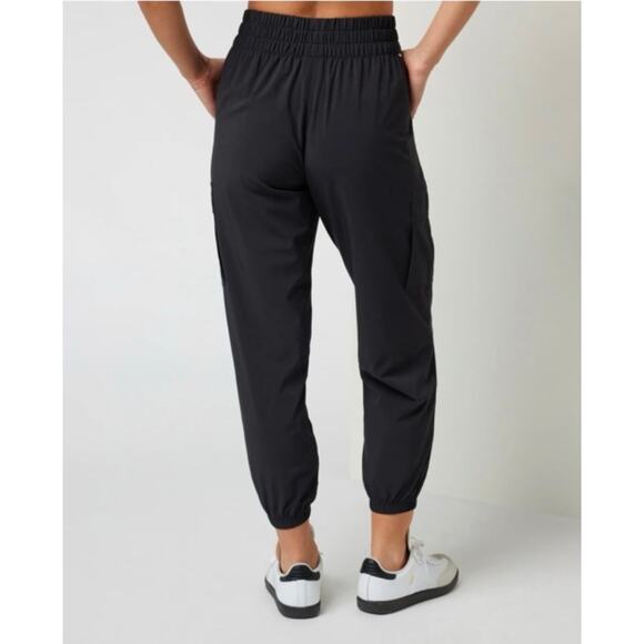 Vuori Villa Cargo Jogger Pants - Picture 12 of 12